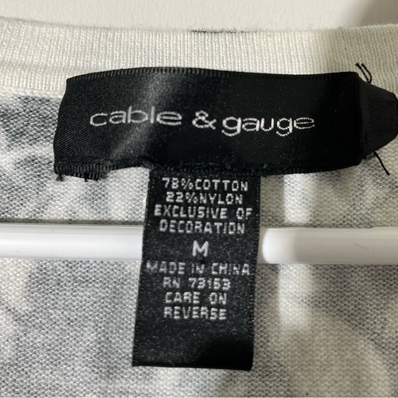 Cable and Guage black and white sweater. - Picture 2 of 6